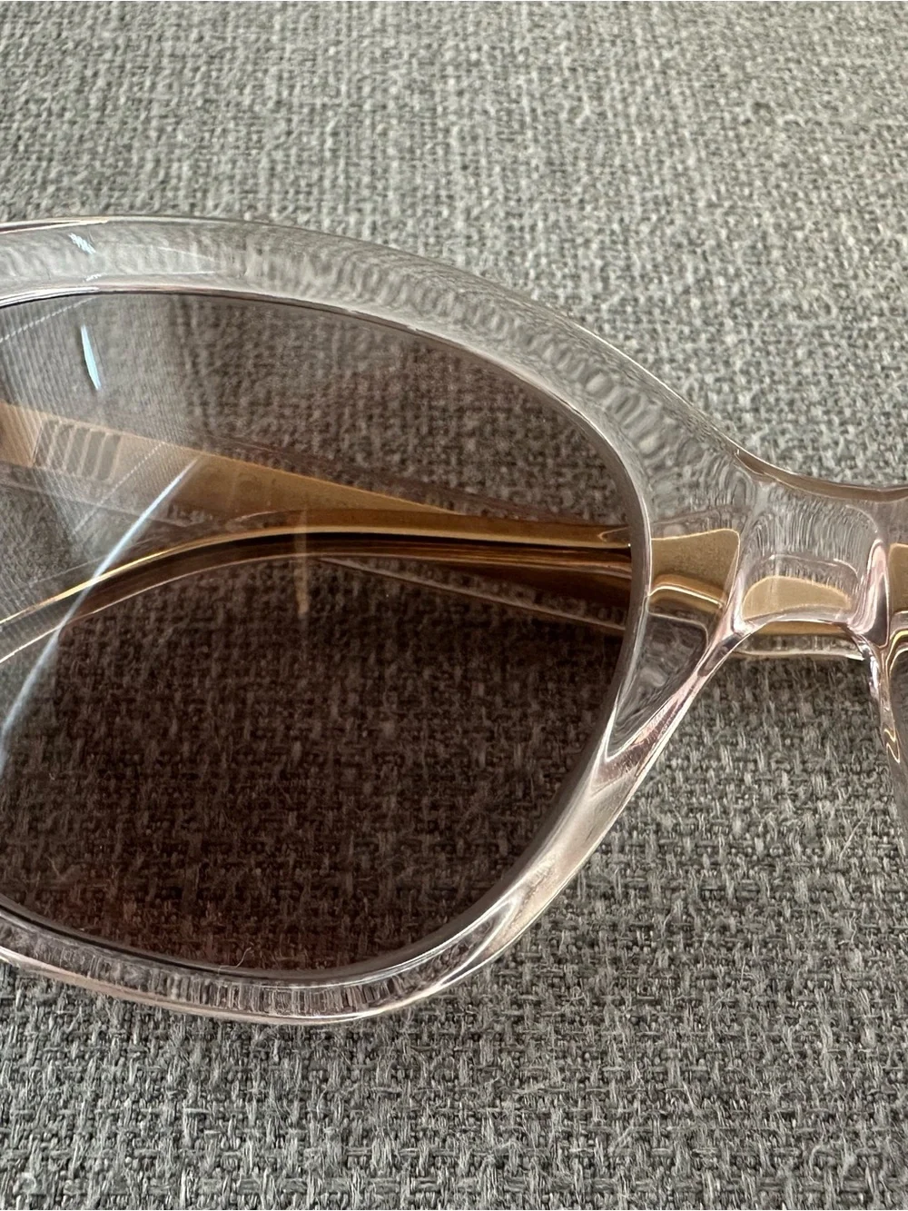 Gucci Transparent-Pink Sunglasses
